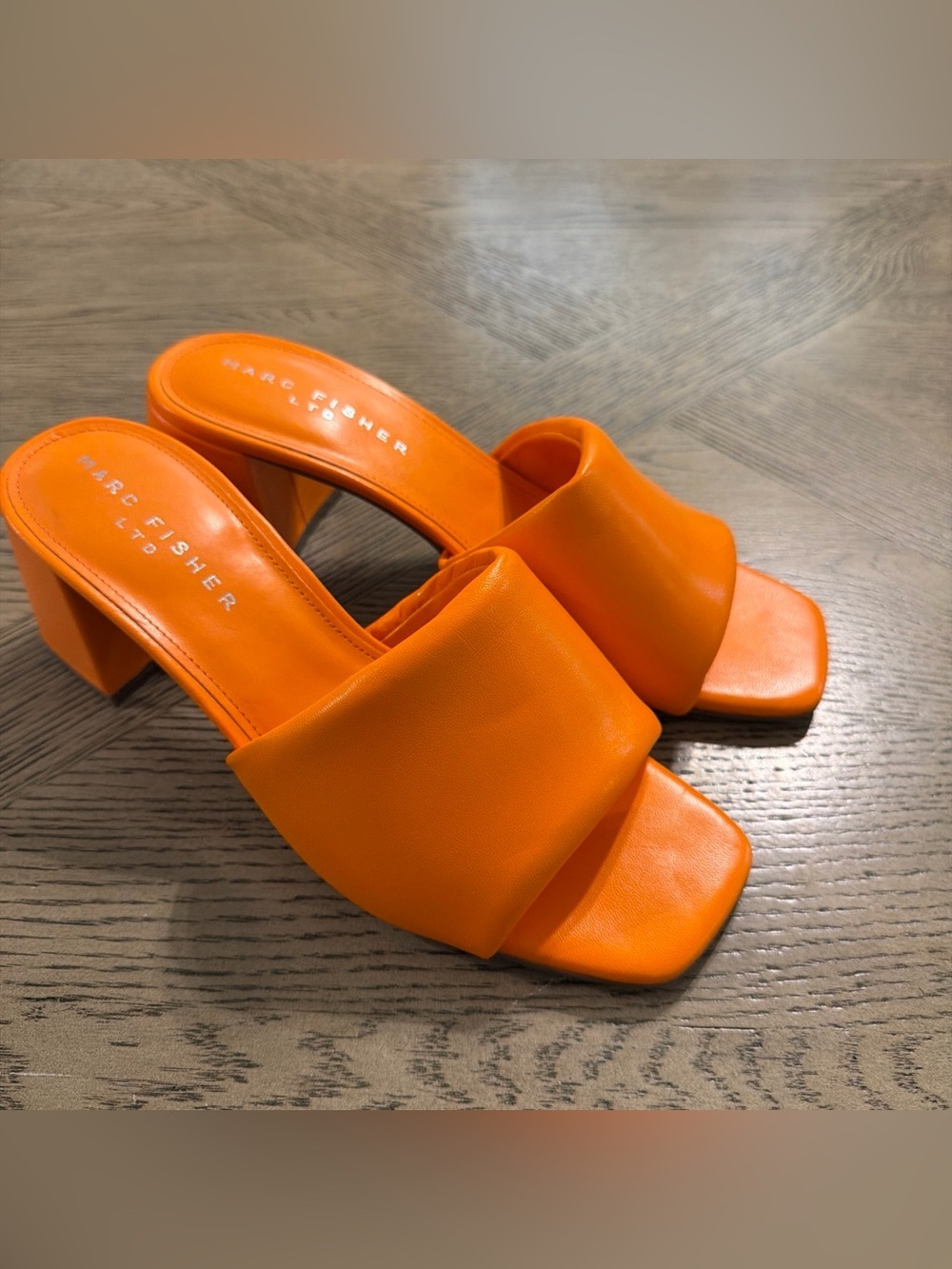 Marc Fisher NOMBRA Block Heeled Slide in Orange US 8.5 NEW